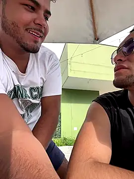 Snapshot of thiagowes chatting on November 2025 08:36:01 PM thiagowes online show from November 2025 08:36:01 PM