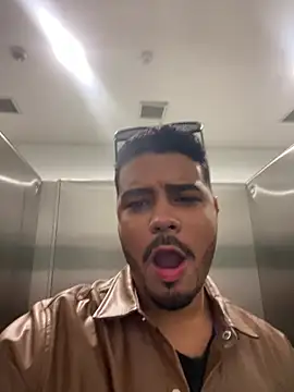 thiagowes online show from March 2026 10:55:01 PM