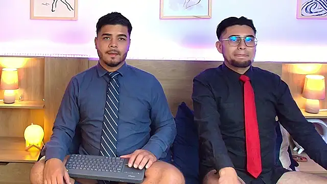 Snapshot of thiagowes chatting on November 2025 04:16:02 AM thiagowes online show from November 2025 04:16:02 AM