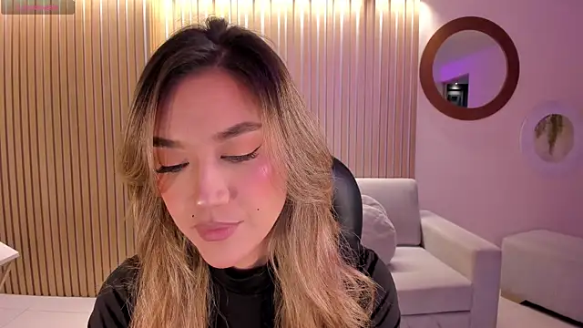 RebeccaHudson online show from September 2025 07:09:02 PM