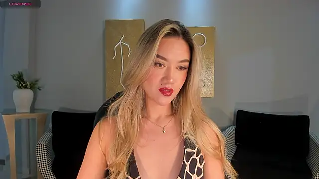 RebeccaHudson online show from February 2026 07:57:01 PM