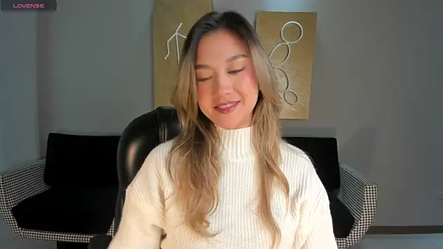 RebeccaHudson online show from October 2025 10:58:02 AM