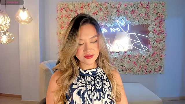 RebeccaHudson online show from October 2025 06:53:02 PM