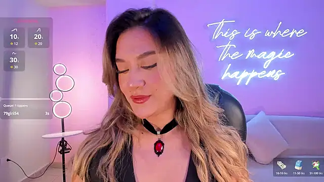 RebeccaHudson online show from October 2025 07:36:01 PM