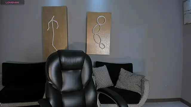 RebeccaHudson online show from April 2026 06:58:01 PM