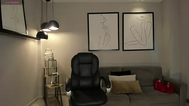 RebeccaHudson online show from February 2026 07:47:01 PM