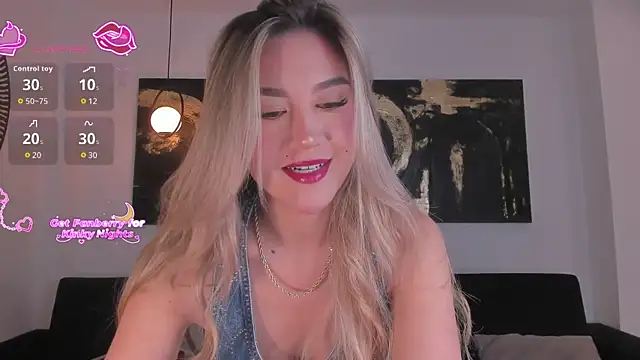 RebeccaHudson online show from February 2026 06:29:01 PM