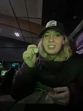 M1ssyk1ssy online show from January 2025 12:05:02 AM