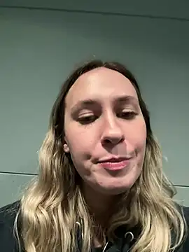 M1ssyk1ssy online show from January 2025 06:49:01 PM