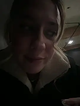 M1ssyk1ssy online show from February 2025 07:25:01 PM