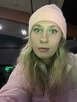 M1ssyk1ssy online show from December 2024 09:30:01 PM