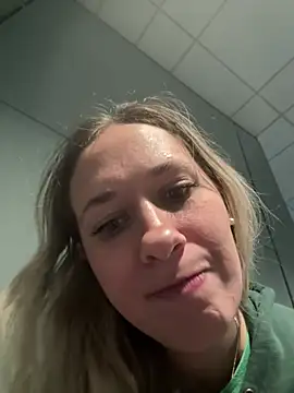 M1ssyk1ssy online show from January 2025 03:48:01 PM