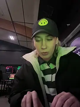 M1ssyk1ssy online show from January 2025 10:59:01 PM