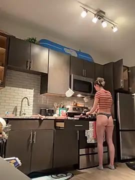 M1ssyk1ssy online show from January 2026 02:37:01 AM