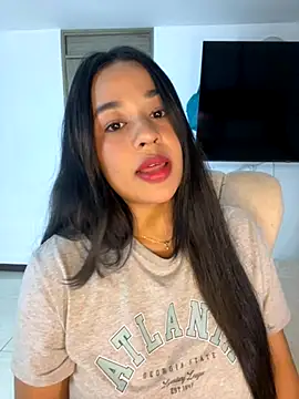 Aitana98  online show from November 2025 01:21:02 AM