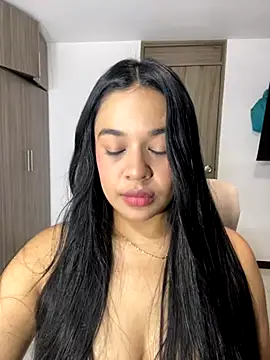 Snapshot of Aitana98_ chatting on September 2025 02:23:01 AM Aitana98  online show from September 2025 02:23:01 AM