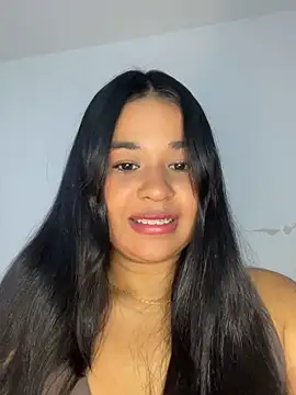 Aitana98  online show from December 2025 01:52:02 AM