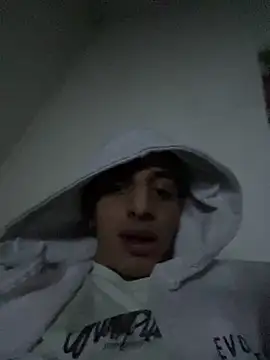 Babyj9898 online show from March 2026 01:18:02 AM