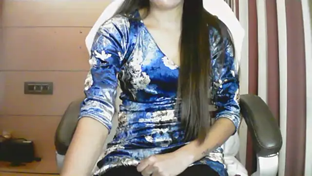 collage hoty online show from January 2026 02:51:02 AM