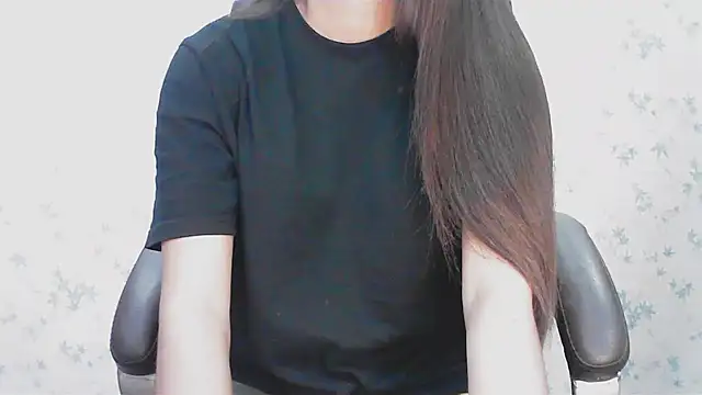 collage hoty online show from February 2026 02:33:01 AM