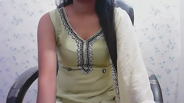 collage hoty online show from April 2026 03:13:02 AM