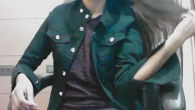 collage hoty online show from November 2025 04:44:02 PM