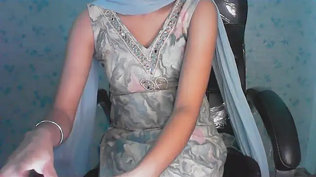 collage hoty online show from June 2026 04:01:02 AM