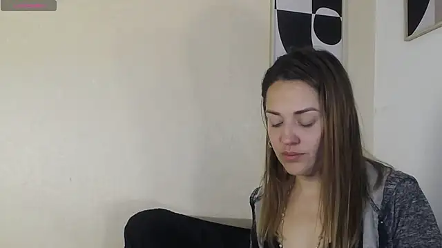 camilawm19 online show from January 2026 01:04:04 PM