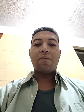 Snapshot of Morenocosta12 chatting on November 2025 04:16:01 AM Morenocosta12 online show from November 2025 04:16:01 AM