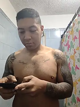 Snapshot of Morenocosta12 chatting on November 2025 02:31:02 PM Morenocosta12 online show from November 2025 02:31:02 PM