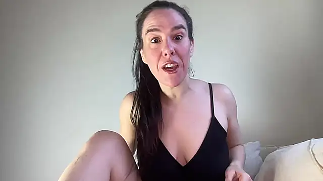 MilkyHoneyLullabies online show from March 2025 07:05:02 AM