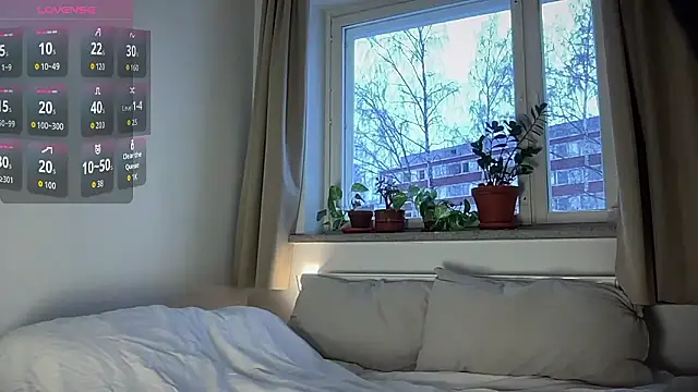 MilkyHoneyLullabies online show from January 2026 09:13:01 AM