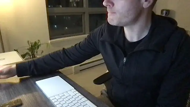 Gingerbushguy online show from December 2024 07:09:01 AM