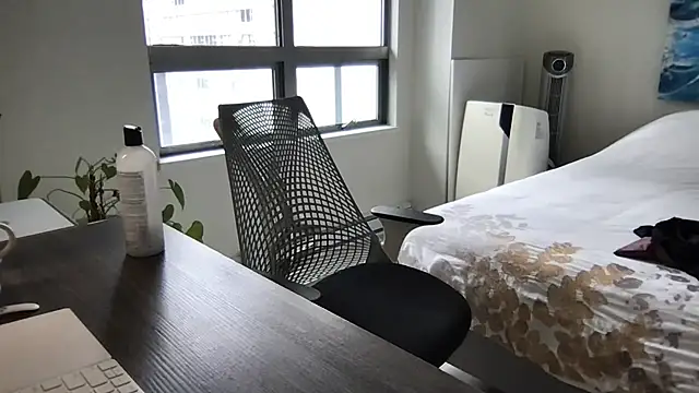 Gingerbushguy online show from February 2025 07:29:01 PM