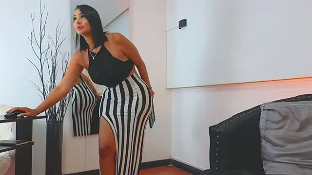 almaa 18 online show from November 2025 03:43:01 AM