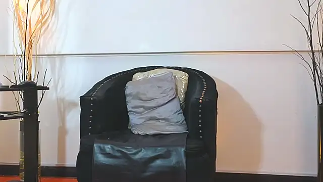 Snapshot of almaa_18 chatting on September 2025 05:24:01 AM almaa 18 online show from September 2025 05:24:01 AM