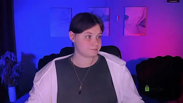 nikole kitt online show from February 2026 08:11:02 PM