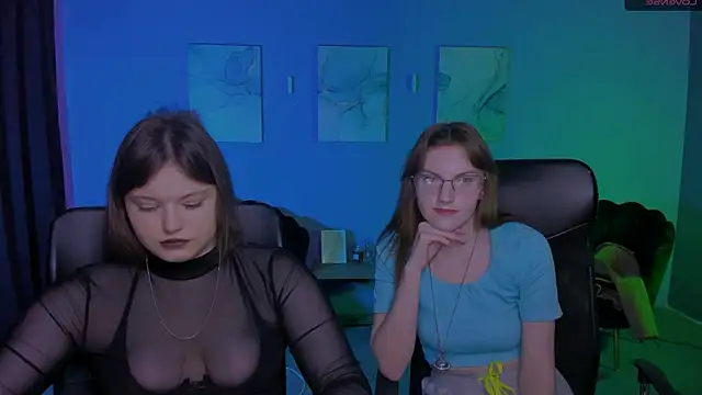 nikole kitt online show from March 2026 07:56:01 PM