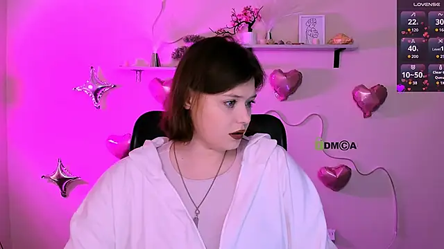 nikole kitt online show from February 2026 07:56:01 PM