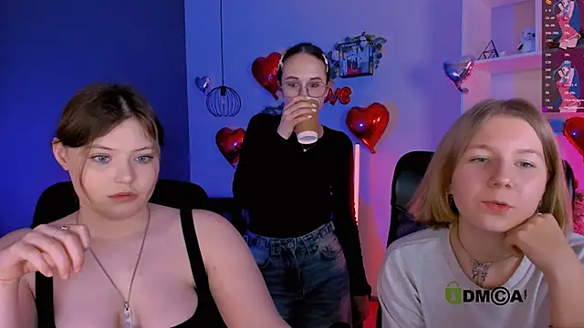 nikole kitt online show from February 2026 07:59:02 PM