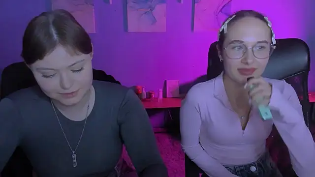 nikole kitt online show from February 2026 09:36:01 PM