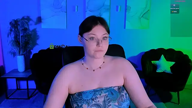 nikole kitt online show from May 2026 06:59:01 PM