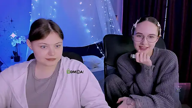 nikole kitt online show from March 2026 08:03:01 PM