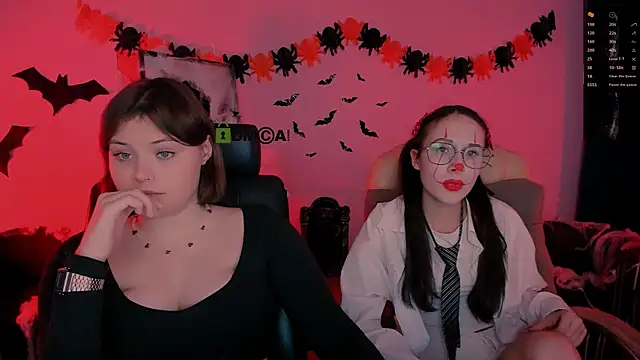 nikole kitt online show from October 2025 07:35:02 PM