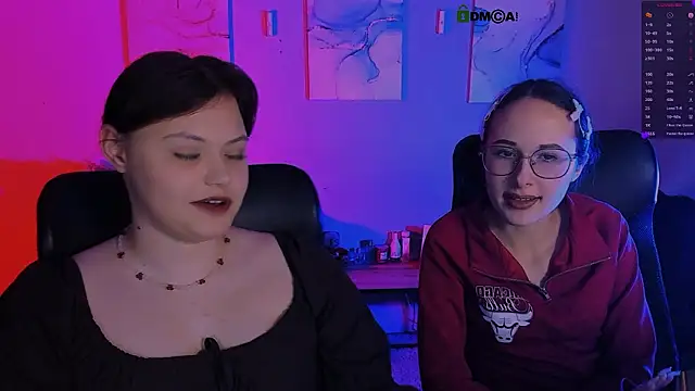 nikole kitt online show from February 2026 08:26:01 PM