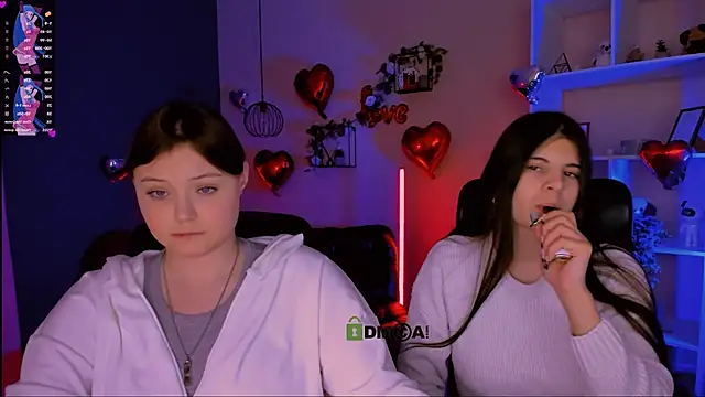 nikole kitt online show from February 2026 08:00:02 PM