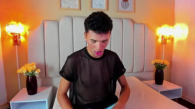 SEANTROYY online show from October 2025 04:10:01 AM