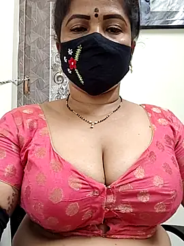Snapshot of gaurika18 chatting on June 2026 04:18:02 AM gaurika18 online show from June 2026 04:18:02 AM