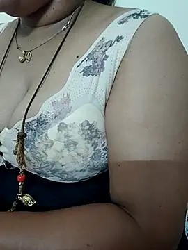 gaurika18 online show from October 2025 08:16:02 AM