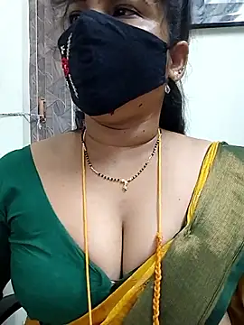 Snapshot of gaurika18 chatting on June 2026 11:16:01 AM gaurika18 online show from June 2026 11:16:01 AM